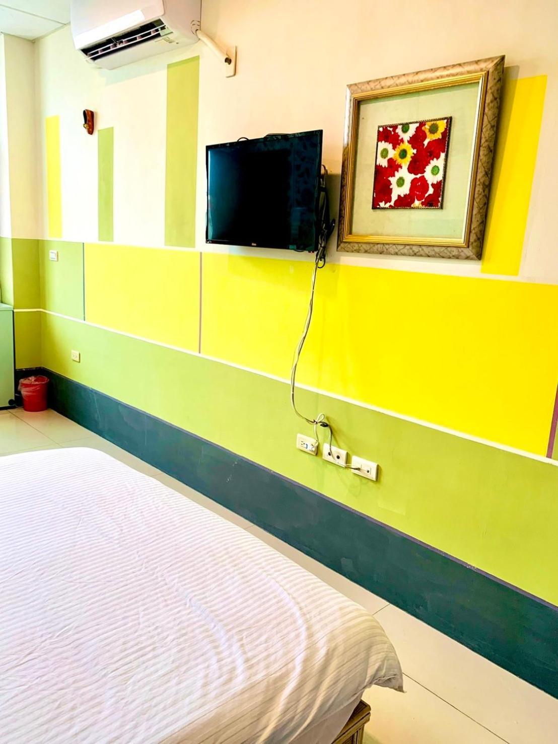 Lorado Homestay Huwei Exterior foto